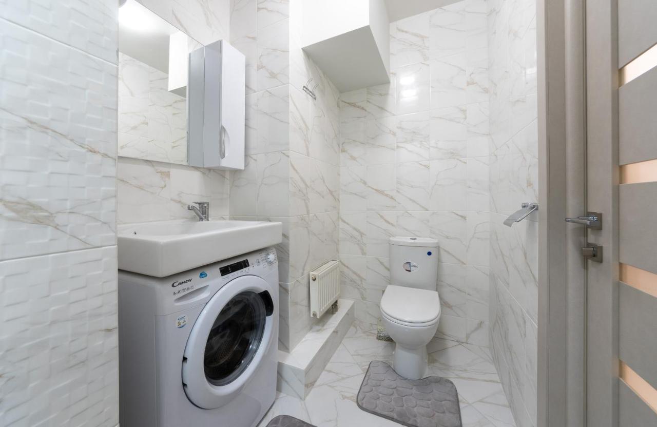 Apartments Riviera,20 минут от центра Киев Экстерьер фото